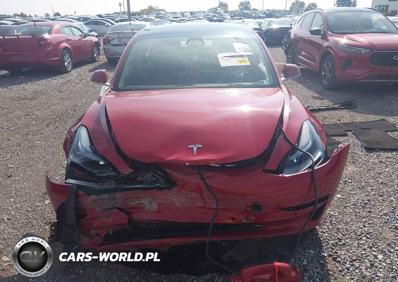2018 Tesla Model 3 Long Range-Mid Range VIN:5YJ3E1EA2JF049077 - 11