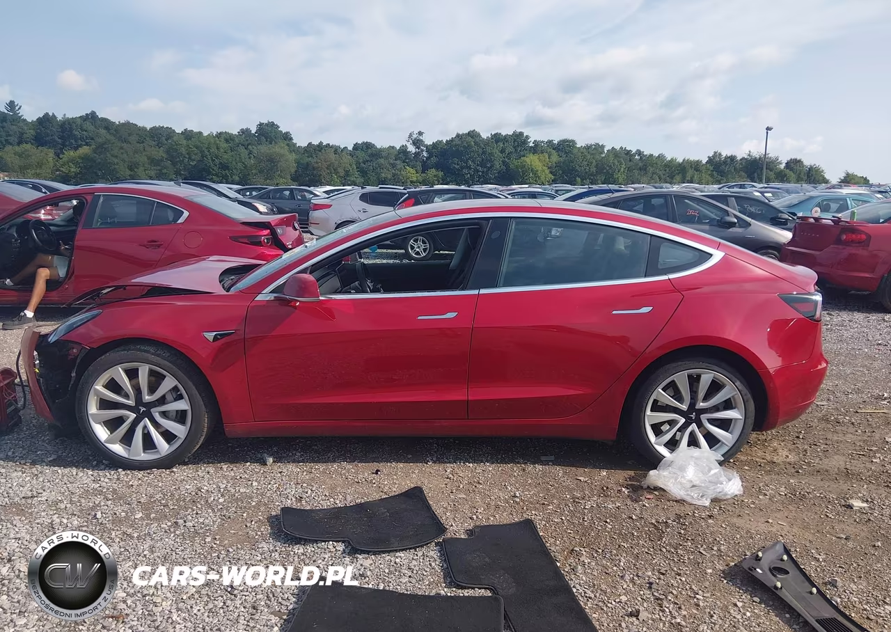 2018 Tesla Model 3 Long Range-Mid Range VIN:5YJ3E1EA2JF049077 - 13