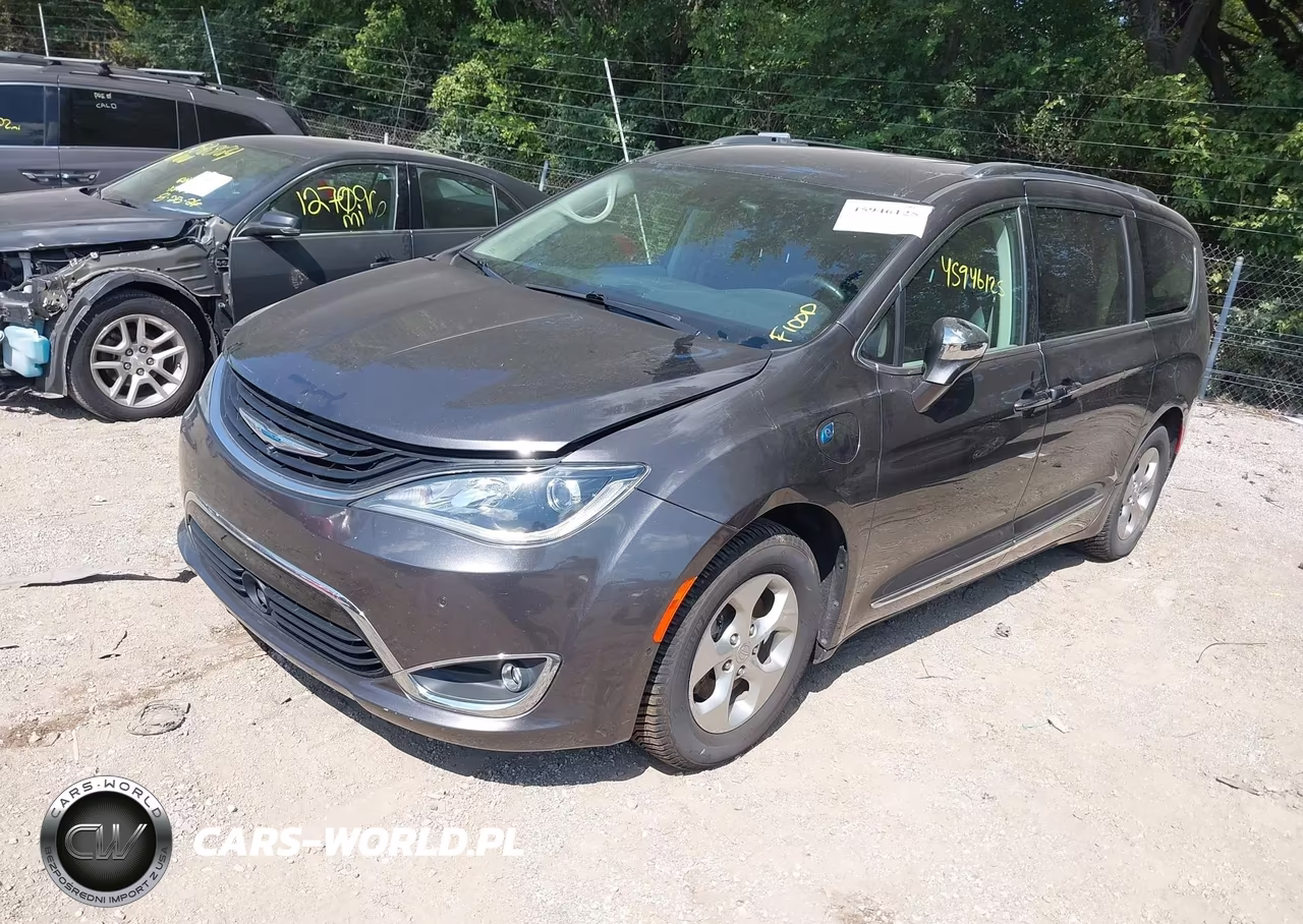2017 Chrysler Pacifica Hybrid Platinum VIN:2C4RC1N71HR740054 - 2