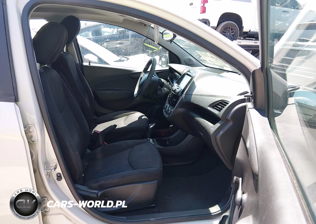2018 Chevrolet Spark Ls Cvt VIN:KL8CB6SA6JC482336 - 5