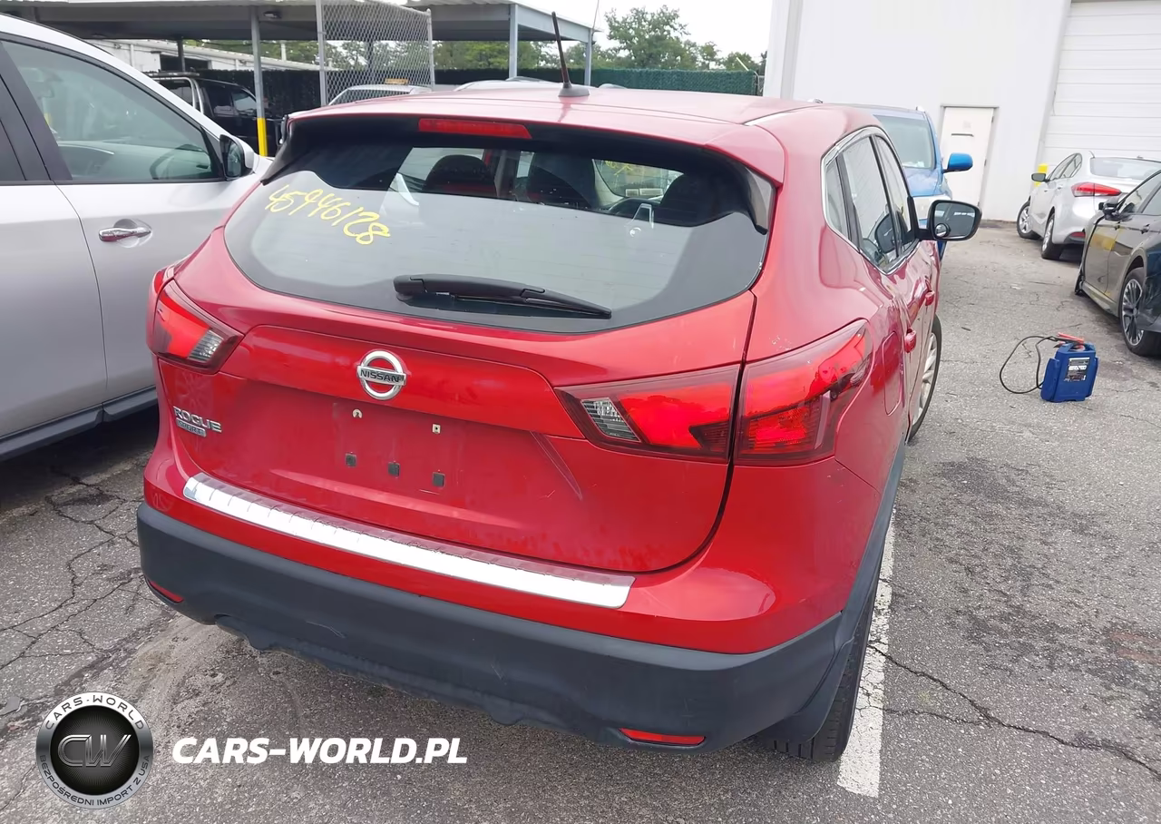 2017 NISSAN ROGUE SPORT S VIN:JN1BJ1CP5HW006649 - 4