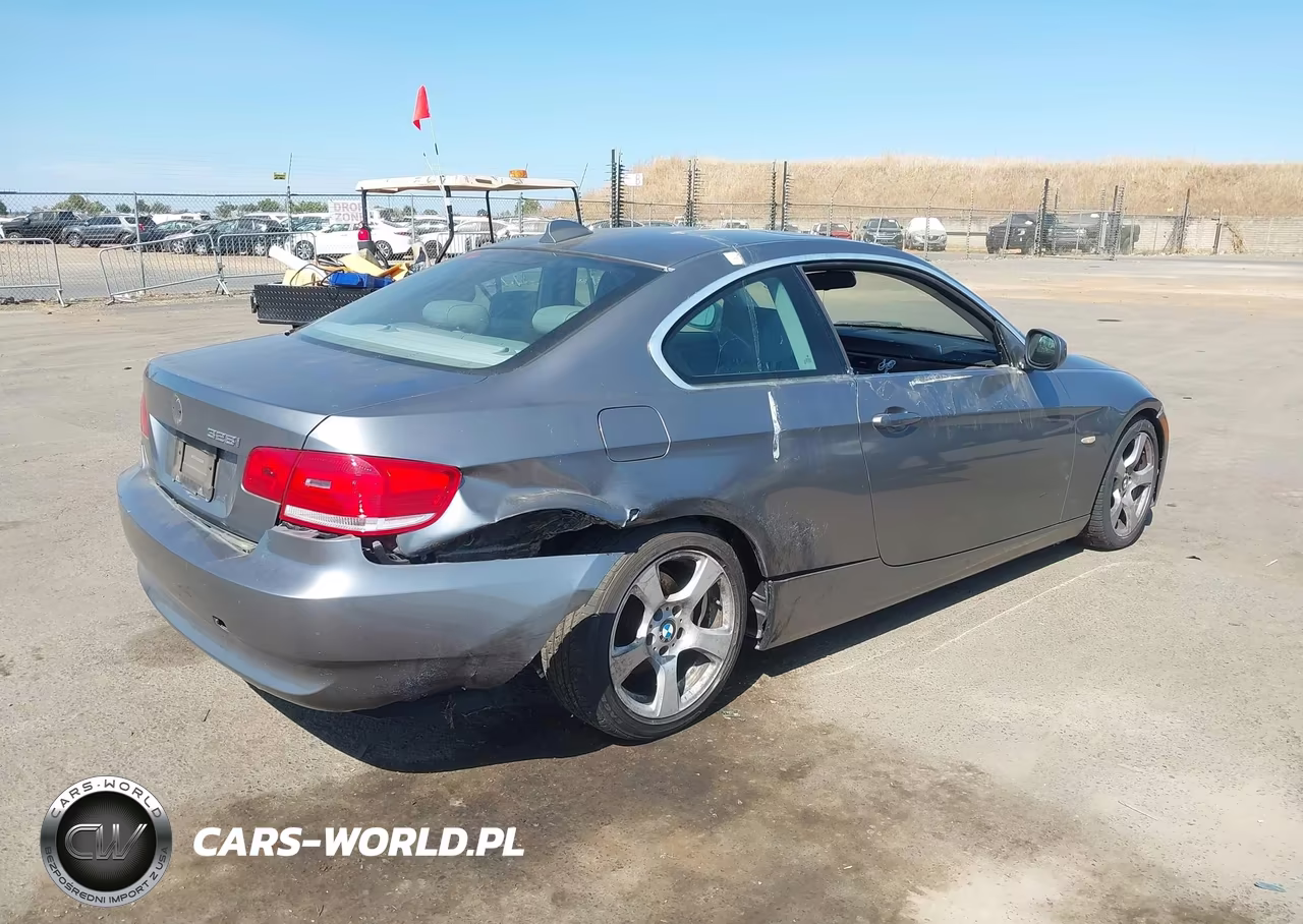 2010 BMW 328I VIN:WBAWV1C53AP124357 - 4