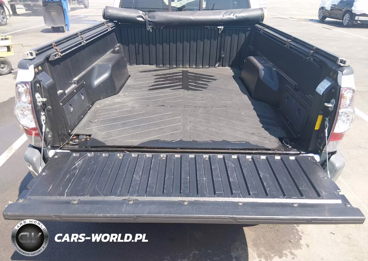 2014 Toyota Tacoma VIN:5TFTX4CNXEX043489 - 16