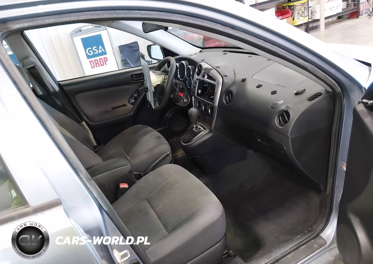 2005 Toyota Matrix VIN:2T1KR32E45C508462 - 5