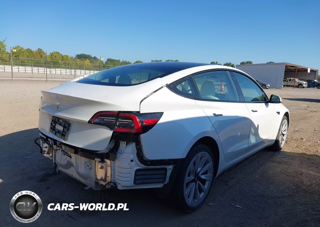 2021 Tesla Model 3 Standard Range Plus Rear-Wheel Drive VIN:5YJ3E1EA2MF870085 - 4