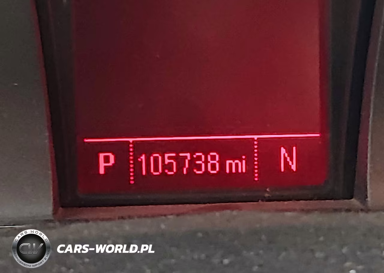2017 GMC Terrain Denali VIN:2GKFLVE34H6239429 - 16