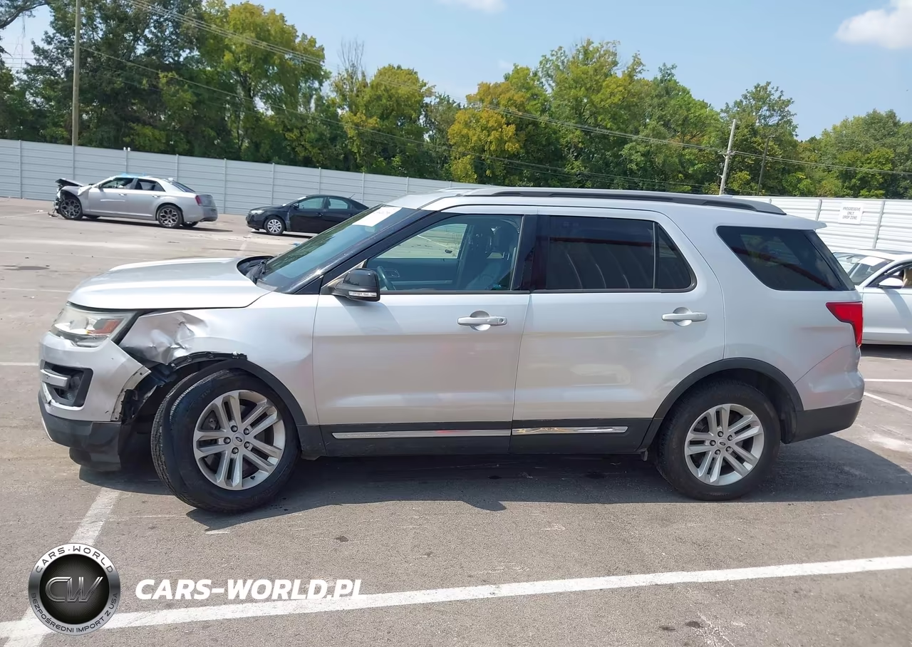 2017 Ford Explorer Xlt VIN:1FM5K7D86HGB59516 - 13