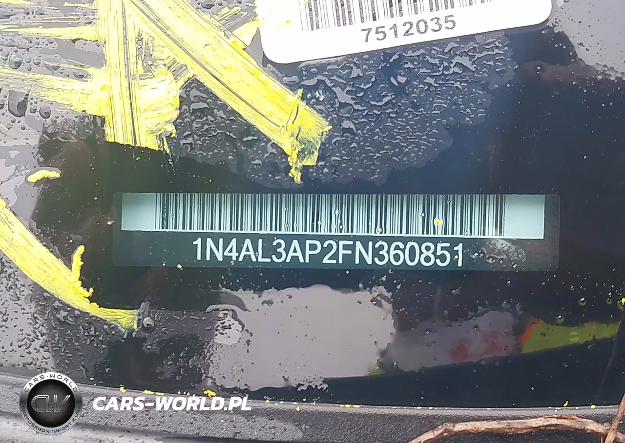 2015 Nissan Altima 2.5 S VIN:1N4AL3AP2FN360851 - 9