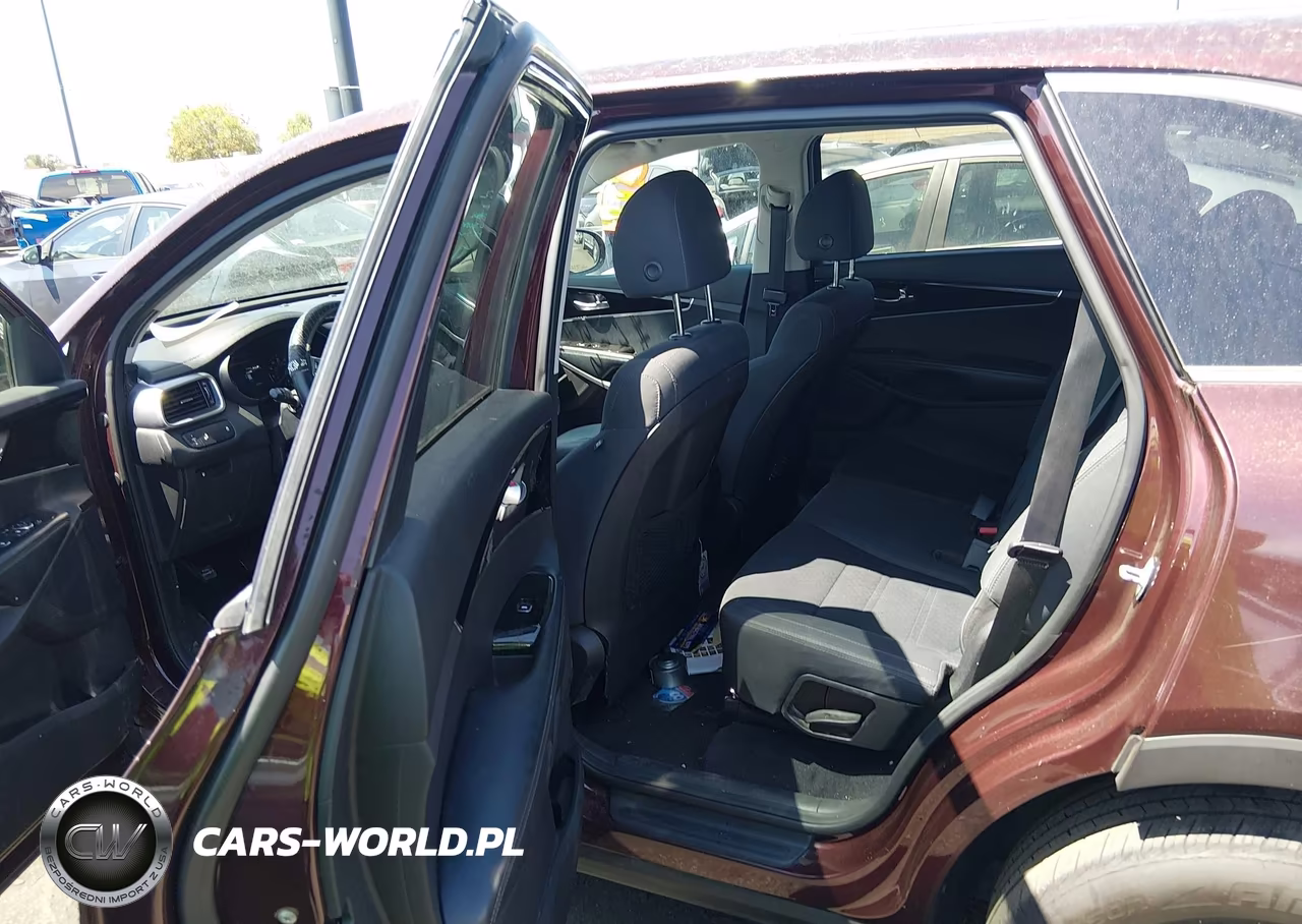 2019 Kia Sorento 2.4L Lx VIN:5XYPG4A38KG574711 - 8
