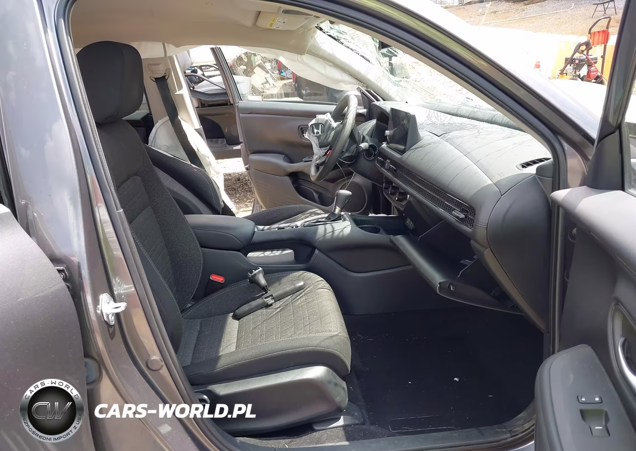 2026 Honda Hr-V 2Wd Lx VIN:3CZRZ1H37TM717024 - 5