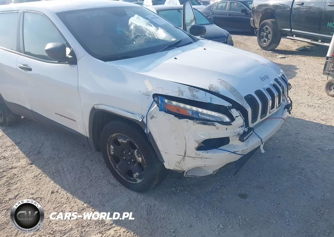 2015 Jeep Cherokee Sport VIN:1C4PJLAB6FW676715 - 13