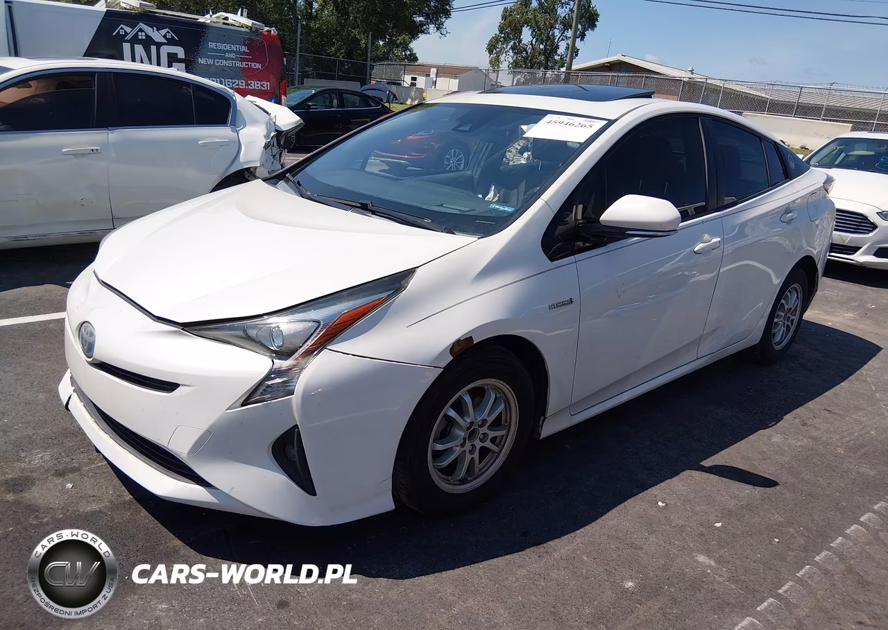 2016 Toyota Prius Three VIN:JTDKARFU1G3017595 - 2