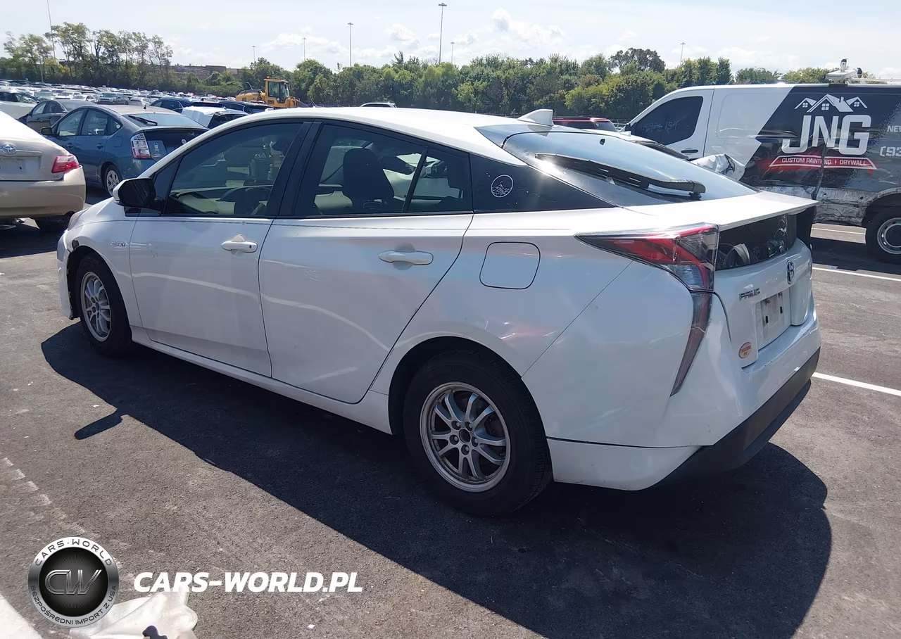 2016 Toyota Prius Three VIN:JTDKARFU1G3017595 - 3