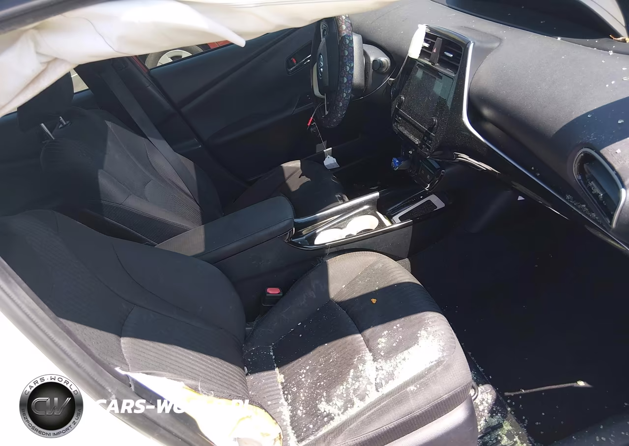 2016 Toyota Prius Three VIN:JTDKARFU1G3017595 - 5