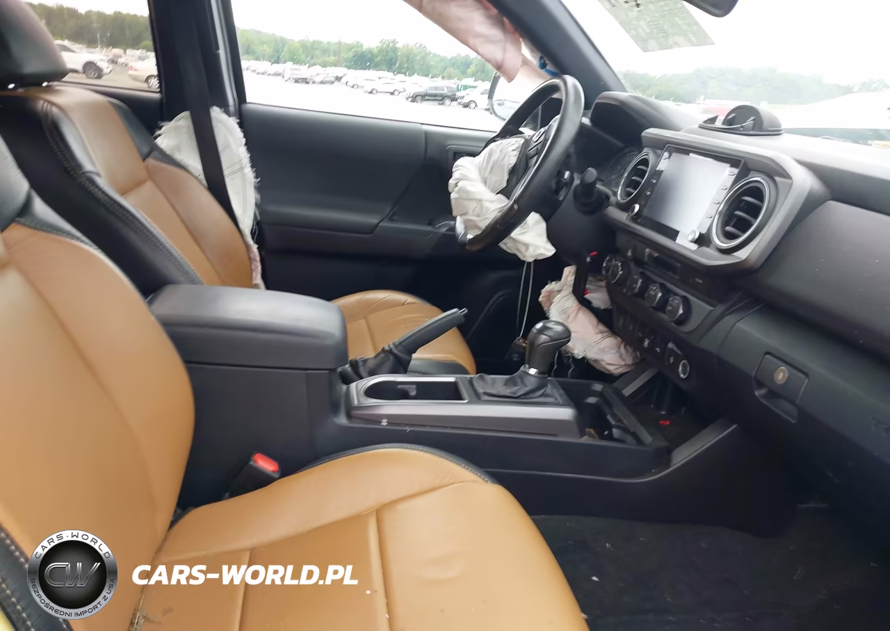 2021 Toyota Tacoma Trd Sport VIN:3TMCZ5AN8MM440593 - 5