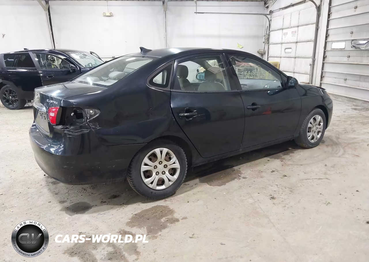 2010 Hyundai Elantra Gls VIN:KMHDU4AD6AU847416 - 4
