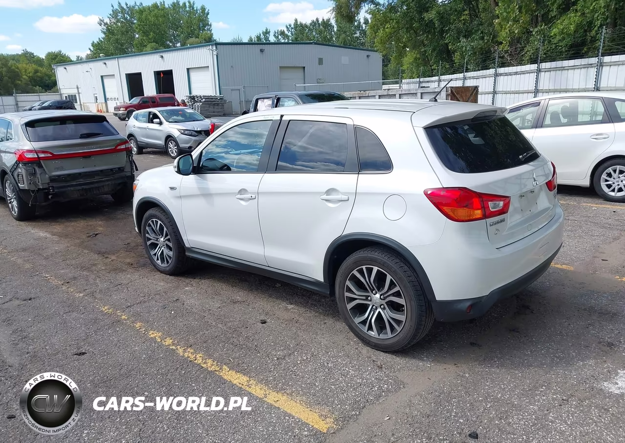 2016 Mitsubishi Outlander Sport 2.0 Es VIN:JA4AP3AU7GZ060828 - 3