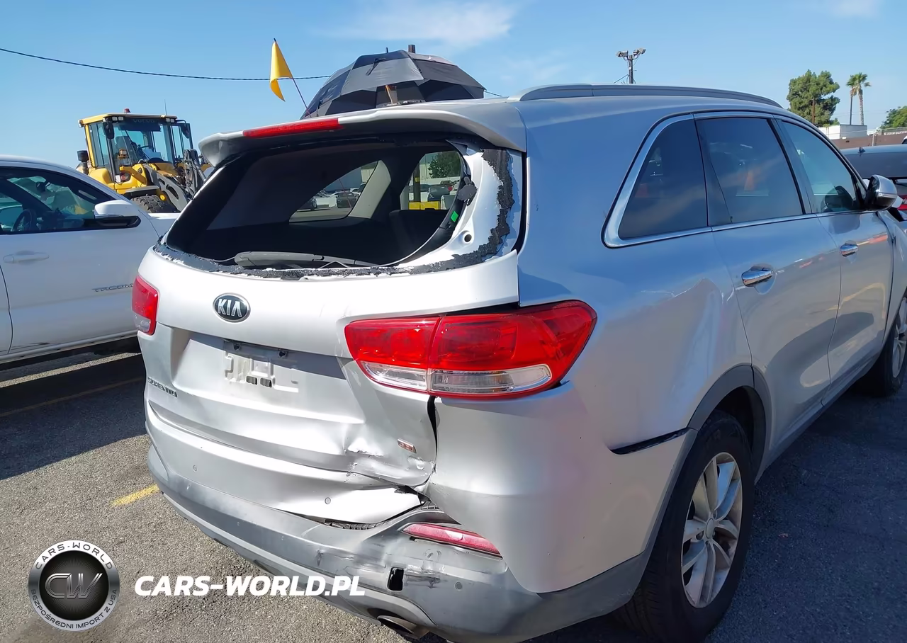 2016 Kia Sorento 2.4L Lx VIN:5XYPG4A3XGG017760 - 4