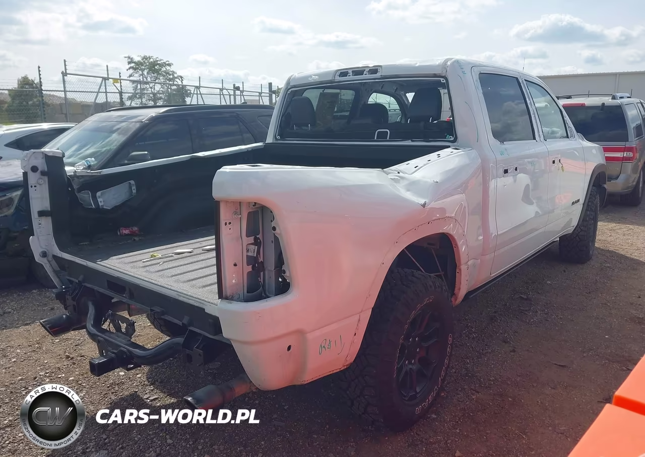 2025 Ram 1500 Rebel 4X4 5'7 Box VIN:1C6SRFLP5SN670117 - 4