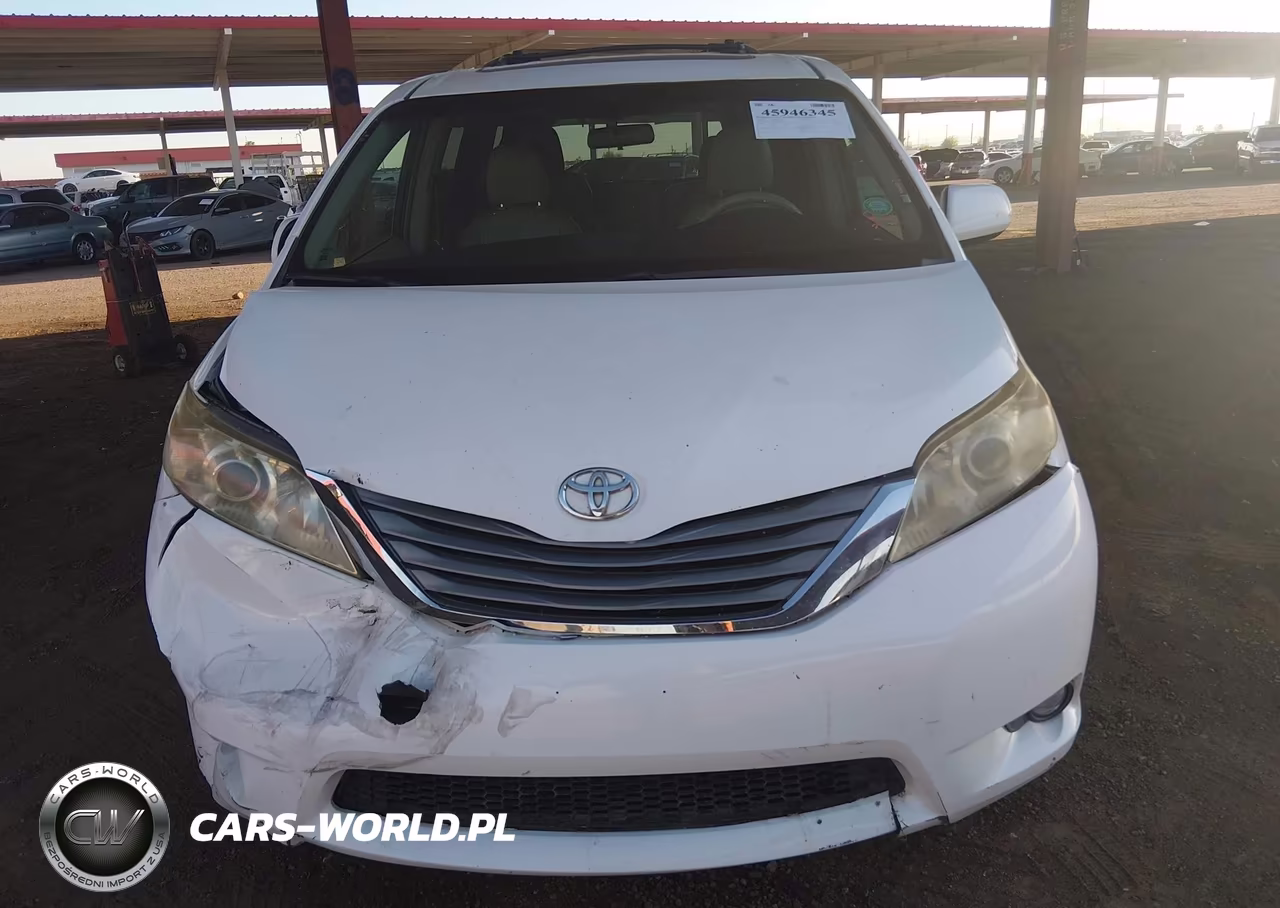 2012 Toyota Sienna Xle V6 8 Passenger VIN:5TDYK3DC4CS254993 - 12