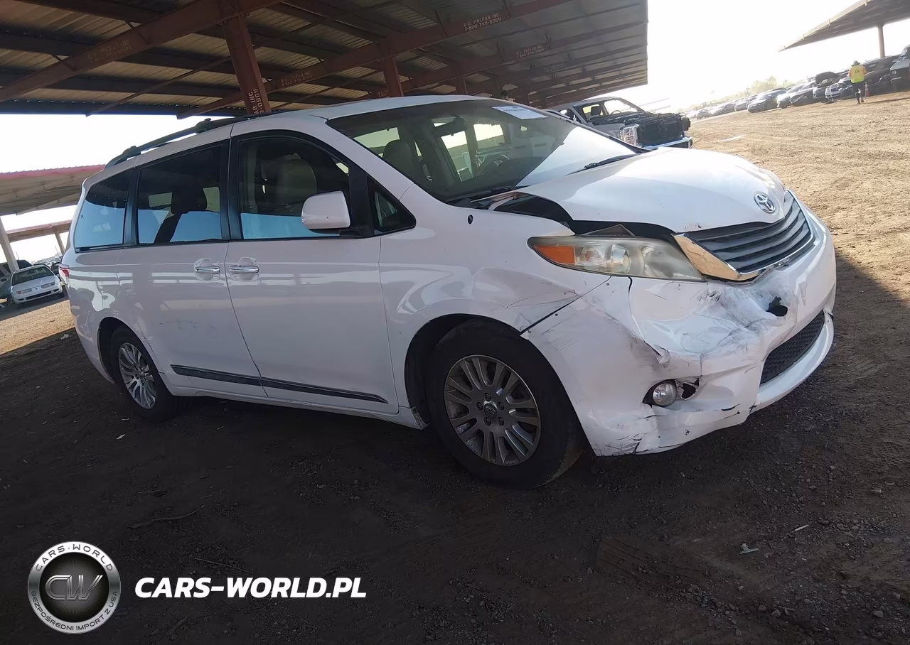 2012 Toyota Sienna Xle V6 8 Passenger VIN:5TDYK3DC4CS254993 - 17