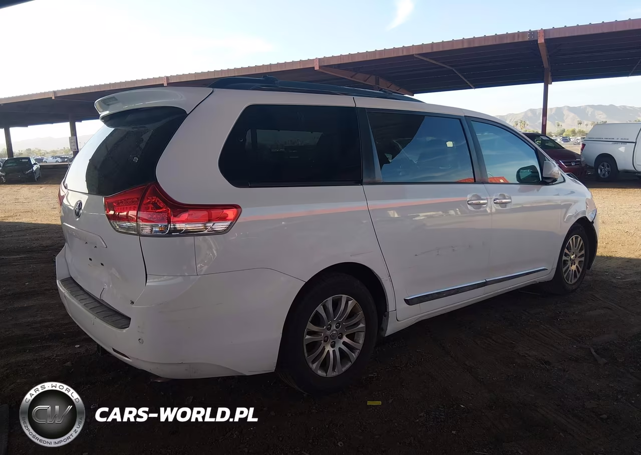2012 Toyota Sienna Xle V6 8 Passenger VIN:5TDYK3DC4CS254993 - 18