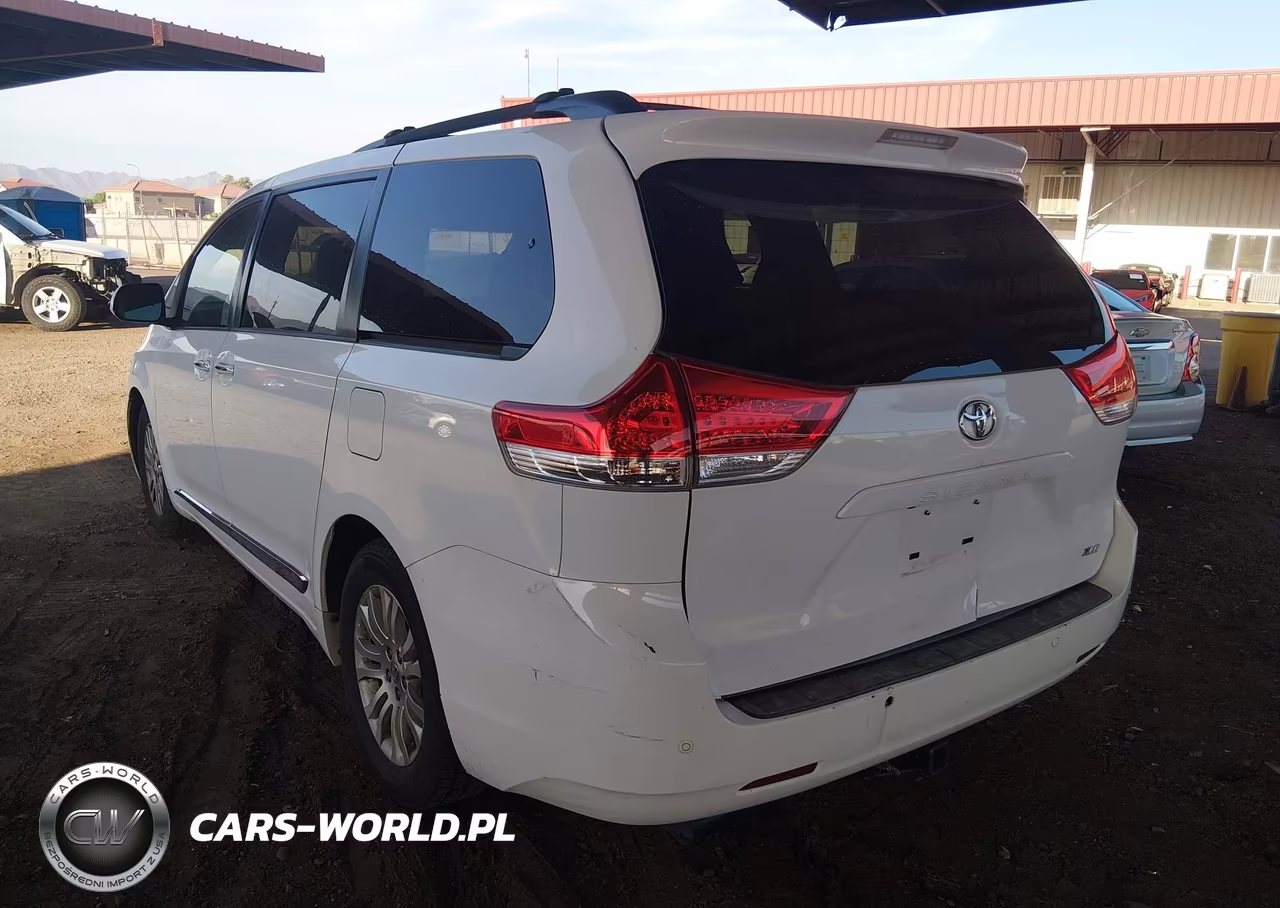 2012 Toyota Sienna Xle V6 8 Passenger VIN:5TDYK3DC4CS254993 - 3