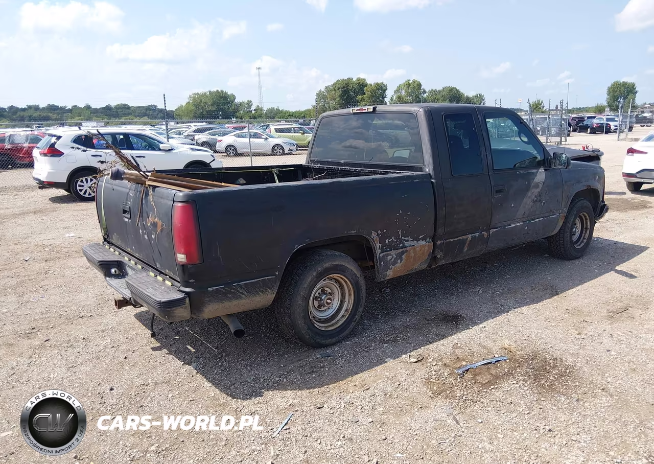 1997 Chevrolet C1500 Fleetside VIN:2GCEC19R8V1161518 - 4