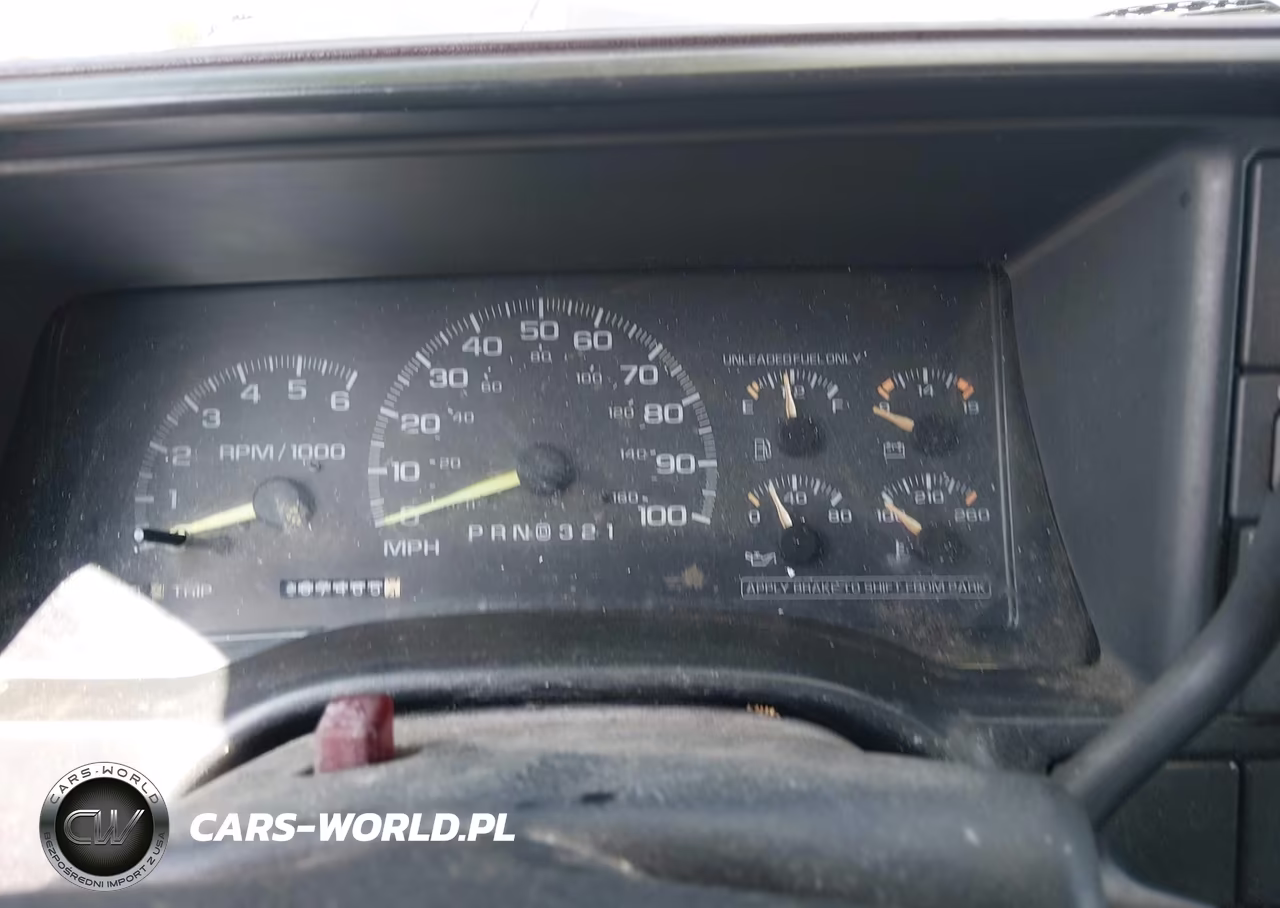 1997 Chevrolet C1500 Fleetside VIN:2GCEC19R8V1161518 - 7