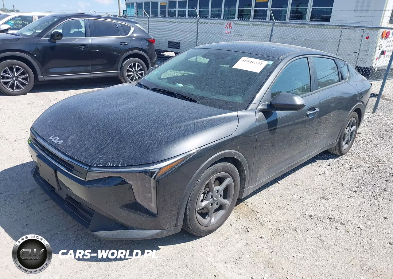 2025 Kia K4 Lxs VIN:3KPFT4DE8SE173497 - 2