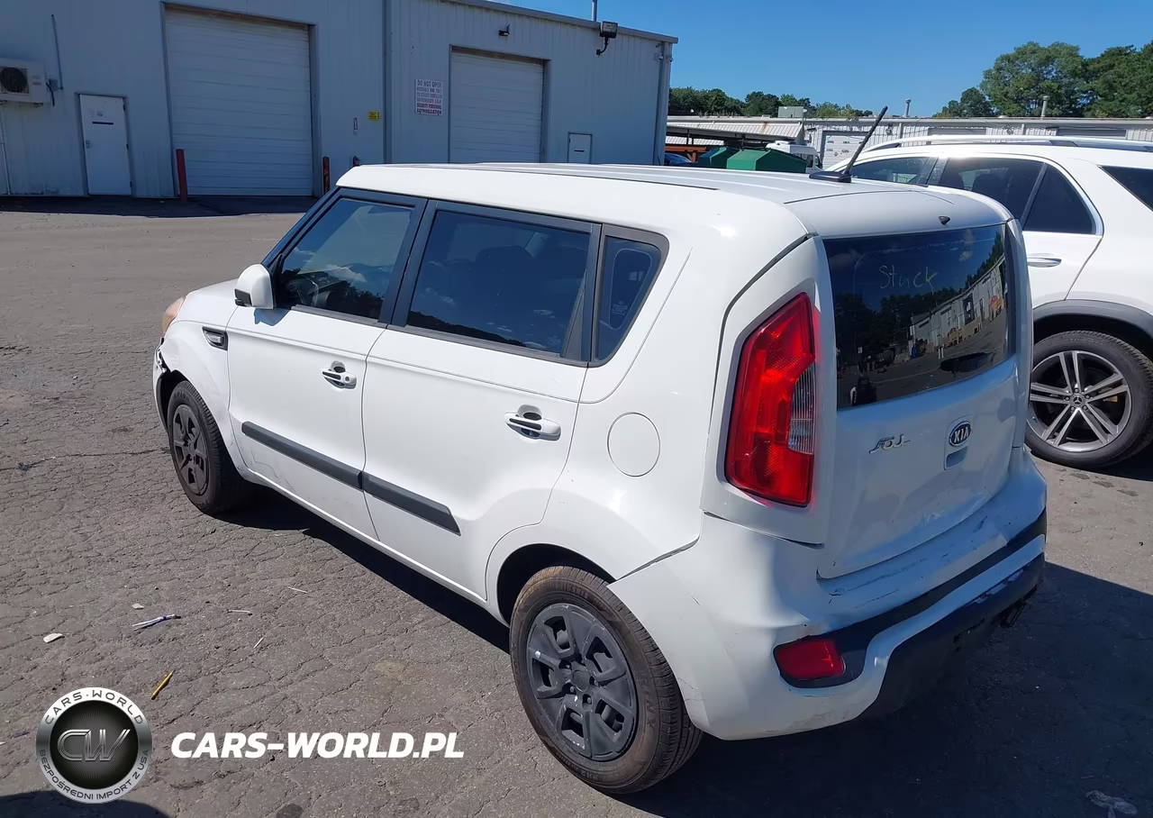 2012 Kia Soul VIN:KNDJT2A50C7389817 - 6