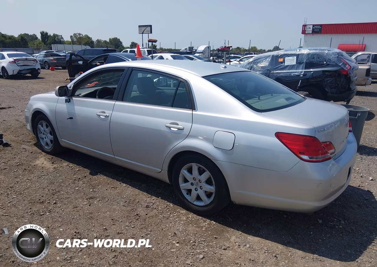 2010 Toyota Avalon Xl VIN:4T1BK3DB4AU367604 - 3