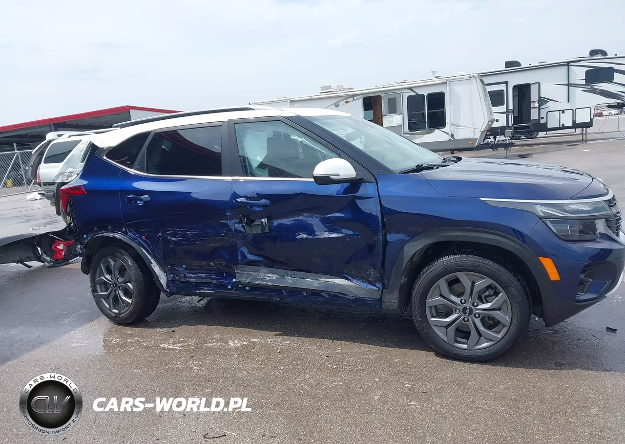 2024 Kia Seltos S VIN:KNDEUCAAXR7556551 - 14