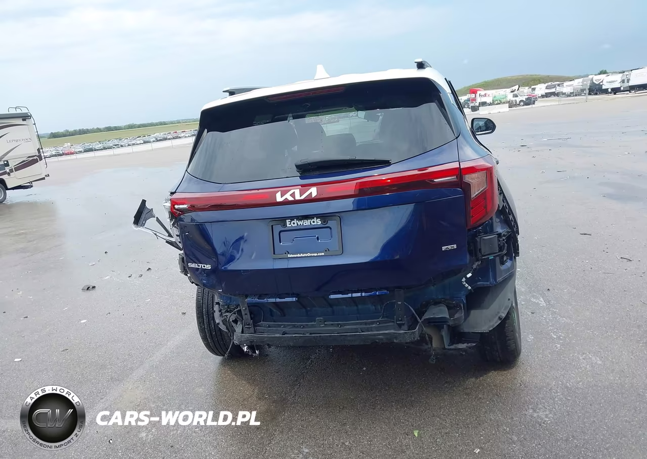 2024 Kia Seltos S VIN:KNDEUCAAXR7556551 - 17