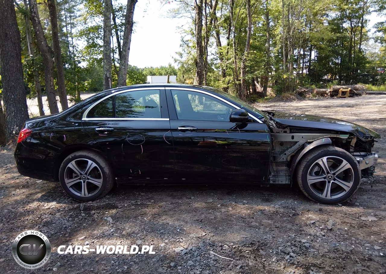 2018 Mercedes-Benz E 300 VIN:WDDZF4JB9JA480408 - 13