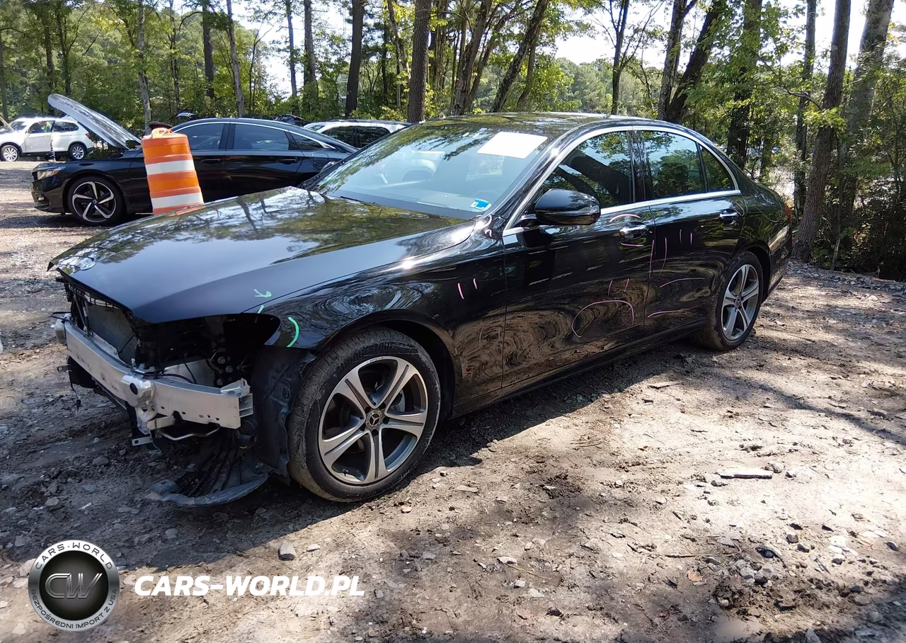 2018 Mercedes-Benz E 300 VIN:WDDZF4JB9JA480408 - 2