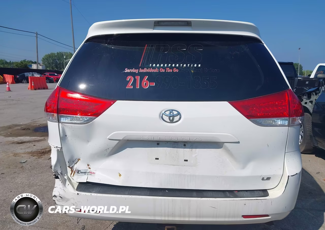 2013 Toyota Sienna Le V6 8 Passenger VIN:5TDKK3DC9DS321093 - 16