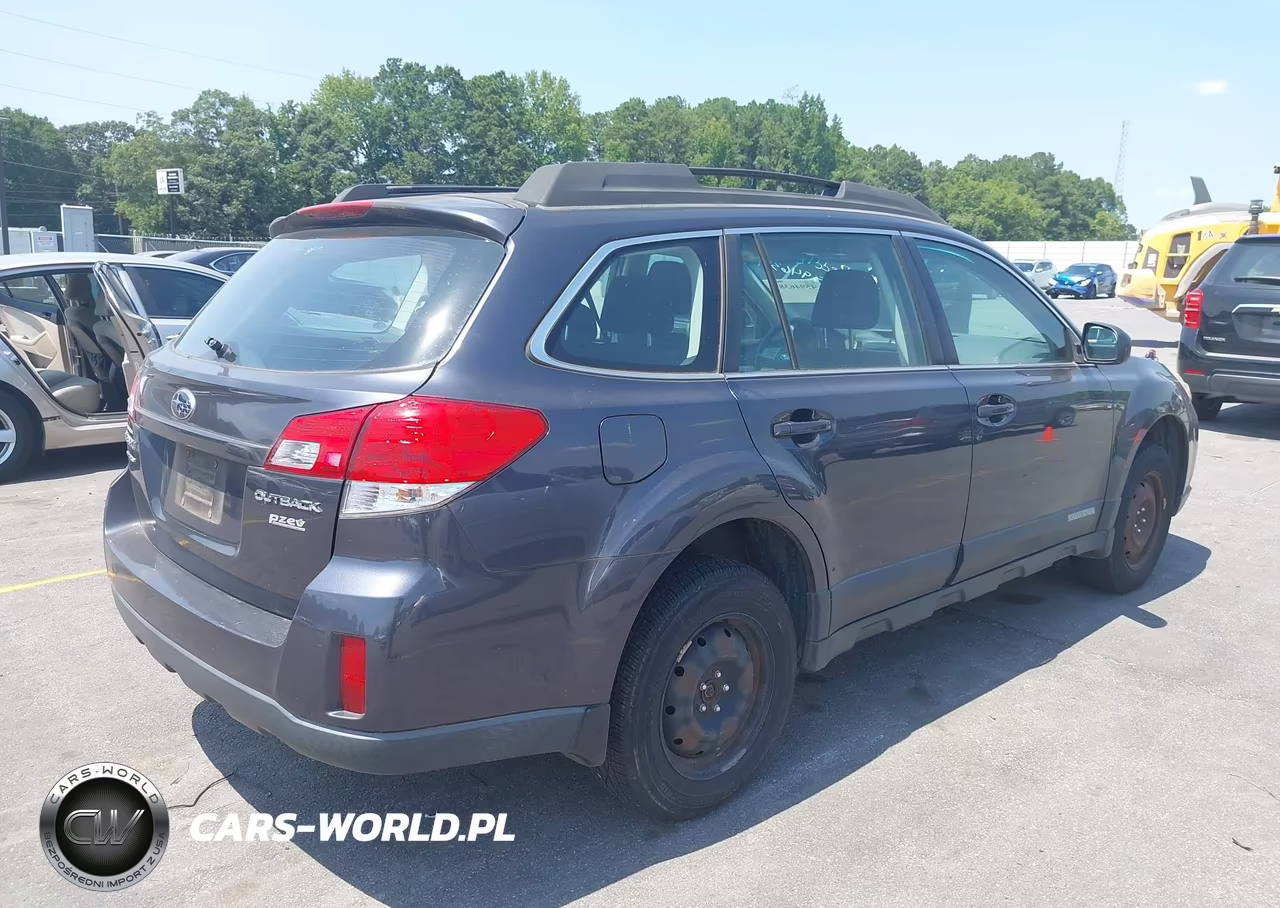 2011 Subaru Outback 2.5I VIN:4S4BRBAC8B3413395 - 4