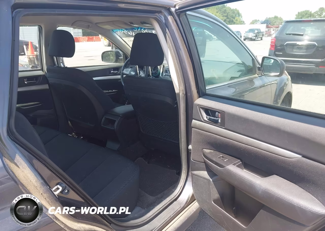 2011 Subaru Outback 2.5I VIN:4S4BRBAC8B3413395 - 8