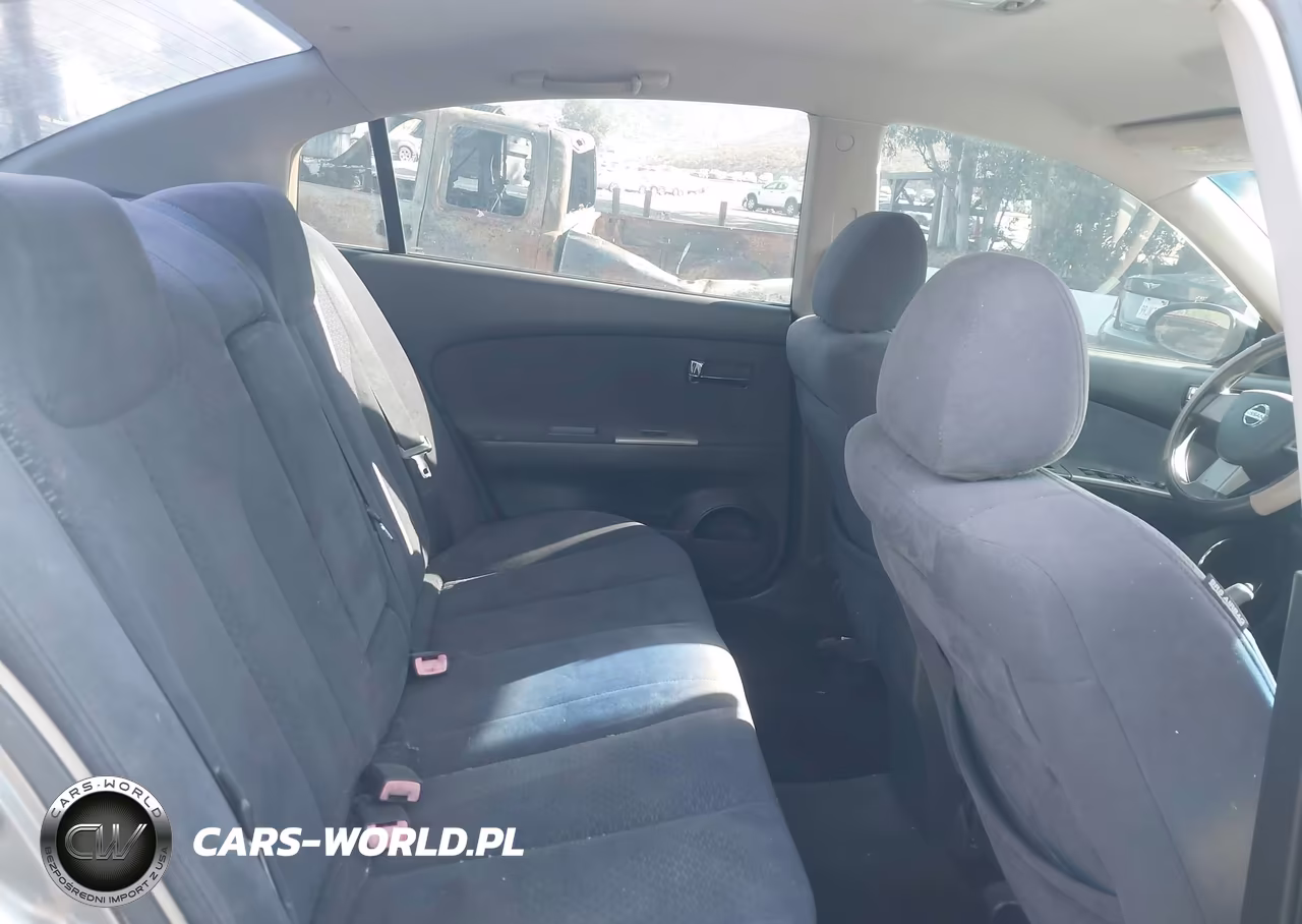 2005 Nissan Altima 2.5 S VIN:1N4AL11EX5N404645 - 8