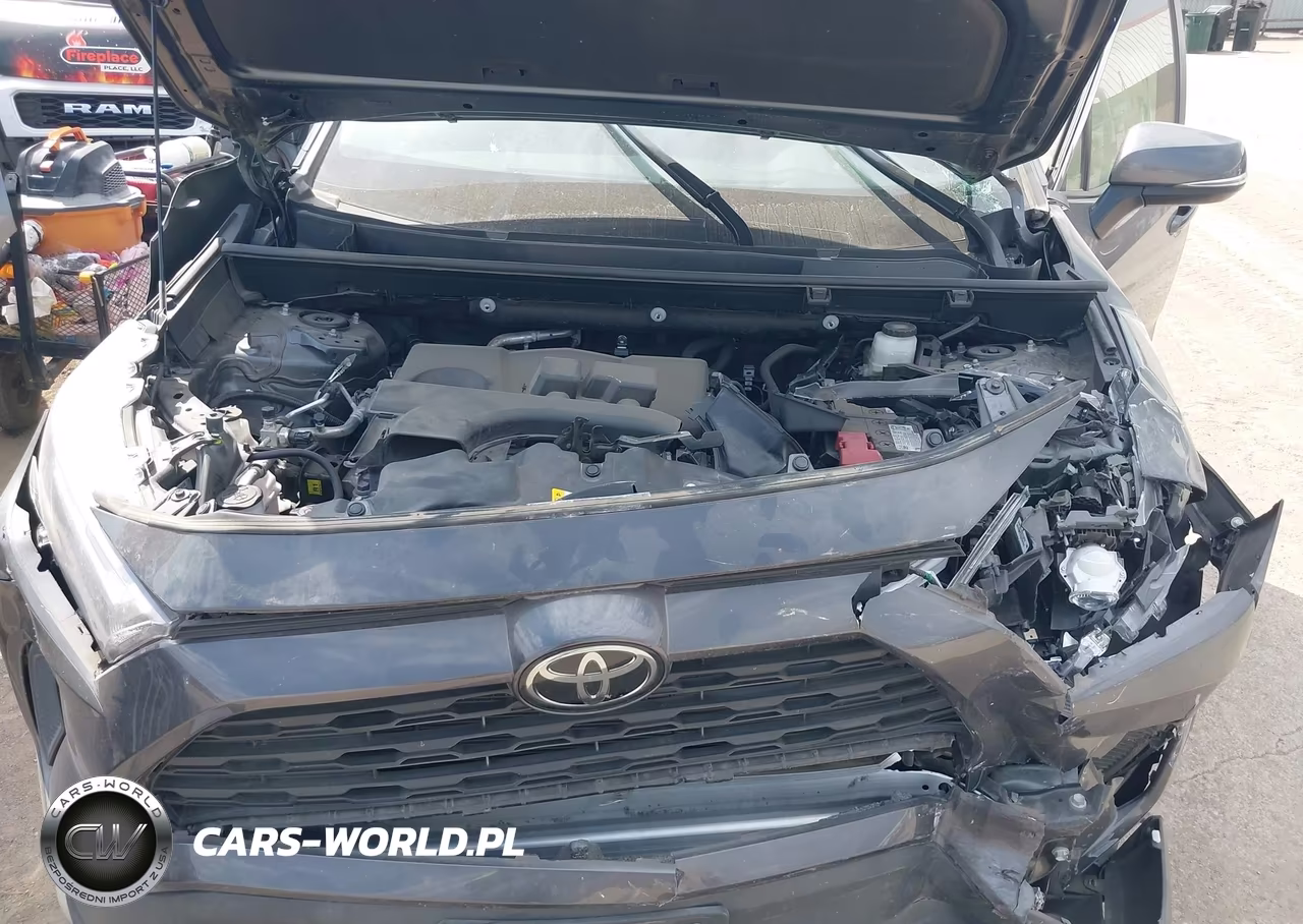 2024 Toyota Rav4 Xle VIN:2T3W1RFVXRW352722 - 10