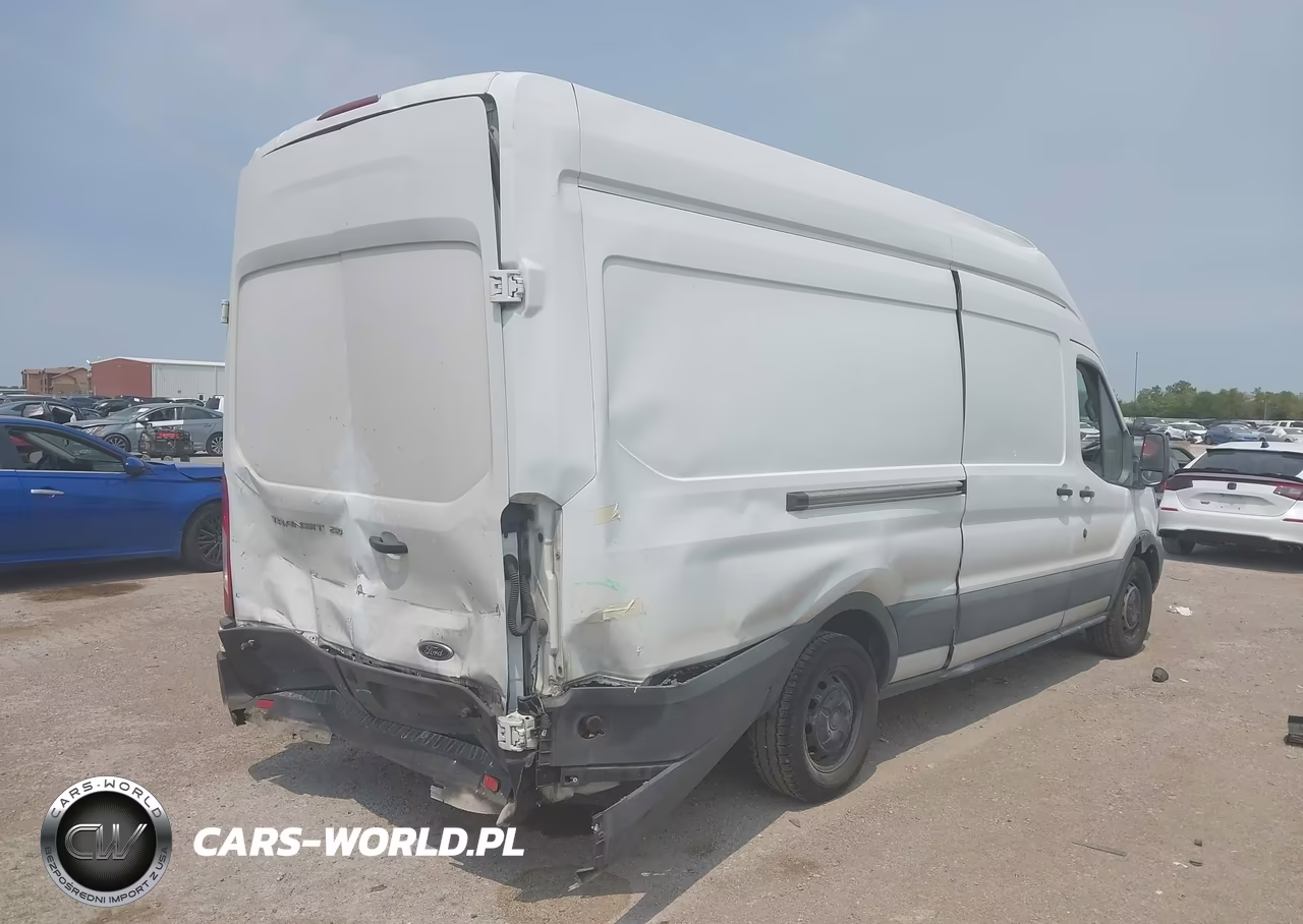2017 Ford Transit-250 VIN:1FTYR3XM5HKA11711 - 4
