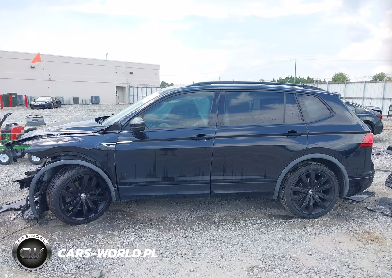 2020 Volkswagen Tiguan VIN:3VV3B7AX6LM161824 - 14