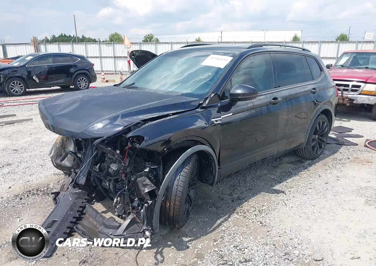 2020 Volkswagen Tiguan VIN:3VV3B7AX6LM161824 - 2