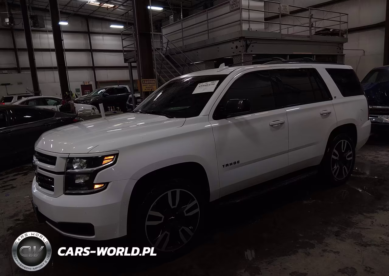 2018 Chevrolet Tahoe Lt VIN:1GNSKBKC8JR322220 - 2