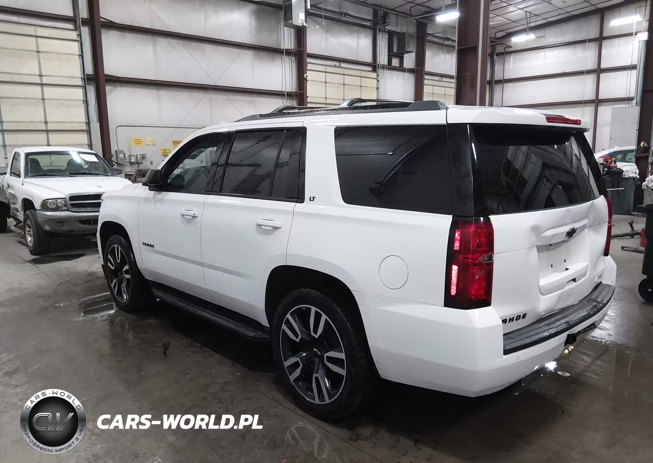 2018 Chevrolet Tahoe Lt VIN:1GNSKBKC8JR322220 - 3