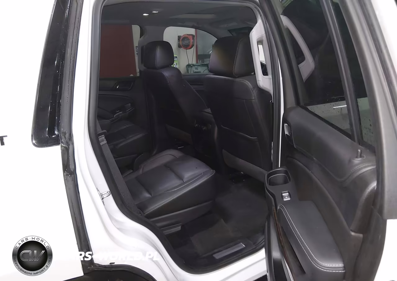 2018 Chevrolet Tahoe Lt VIN:1GNSKBKC8JR322220 - 8