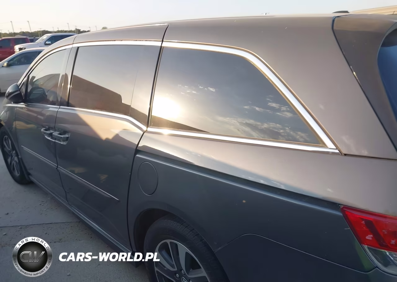 2014 Honda Odyssey Touring-Touring Elite VIN:5FNRL5H91EB052499 - 14
