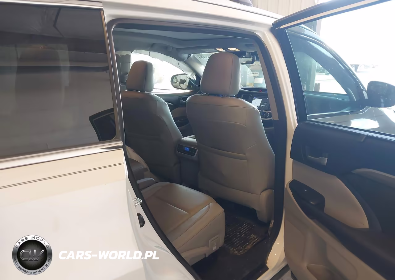 2018 Toyota Highlander Limited-Ltd Platinum VIN:5TDDZRFHXJS821436 - 8