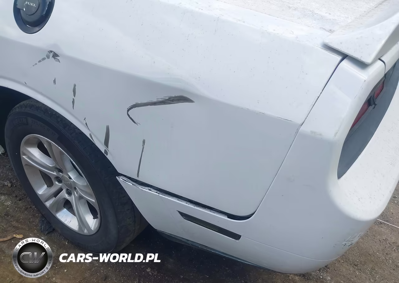 2012 Dodge Challenger Srt8 392 VIN:2C3CDYCJ2CH118124 - 17